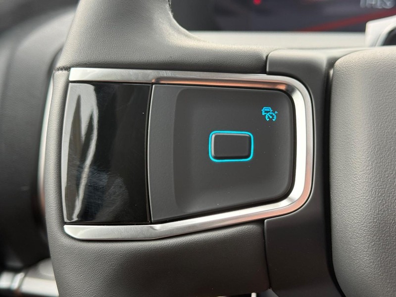 Ford Expedition Max Vehicle Full-screen Gallery Image 10