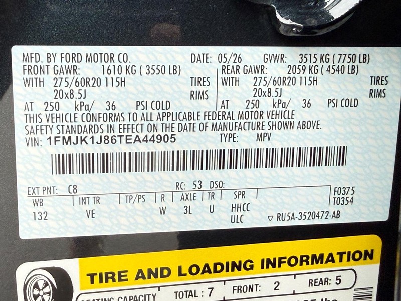 Ford Expedition Max Vehicle Full-screen Gallery Image 21
