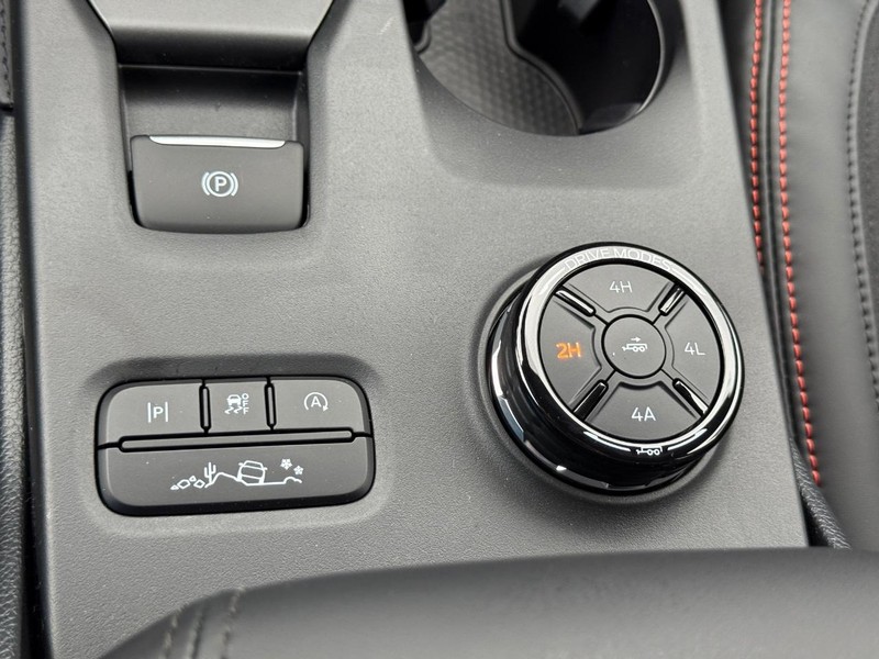 Ford Ranger Vehicle Full-screen Gallery Image 15