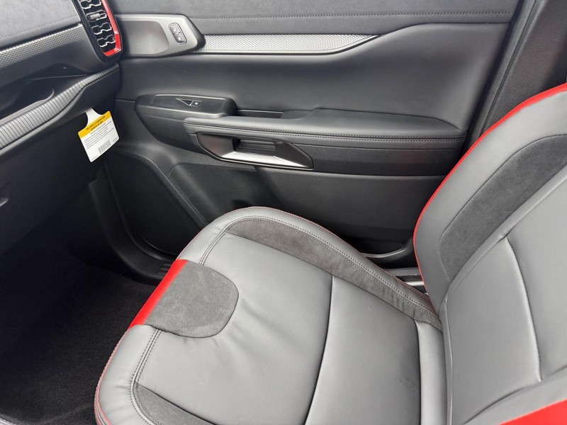 Ford Ranger Vehicle Full-screen Gallery Image 16