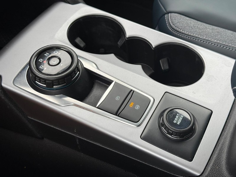 Ford Bronco Sport Vehicle Full-screen Gallery Image 19