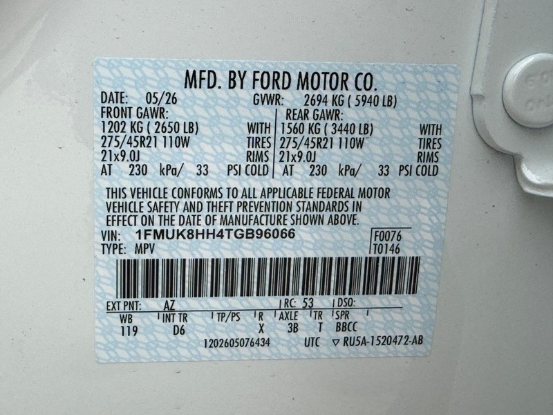 Ford Explorer Vehicle Full-screen Gallery Image 22