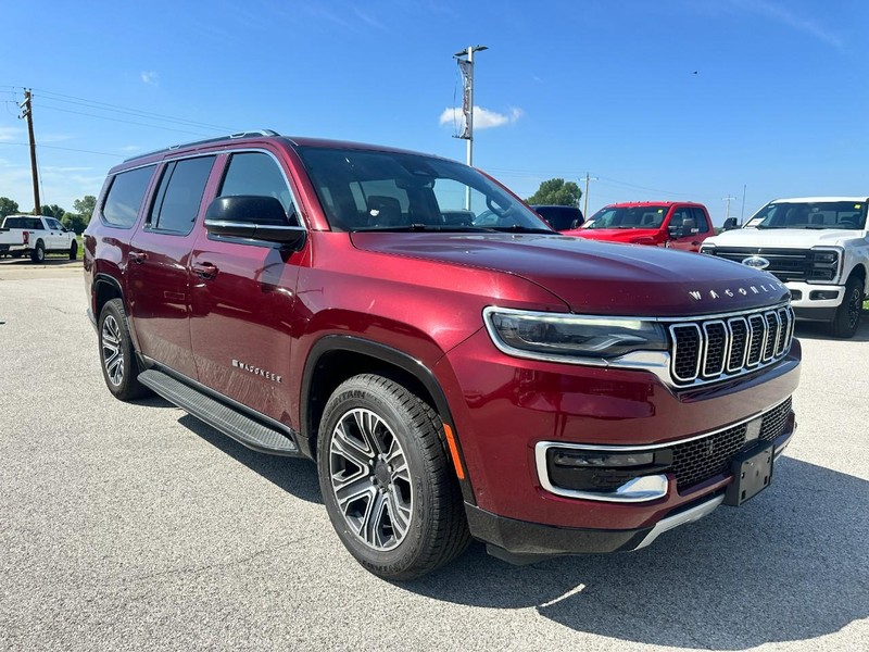 Jeep Wagoneer L Vehicle Full-screen Gallery Image 7