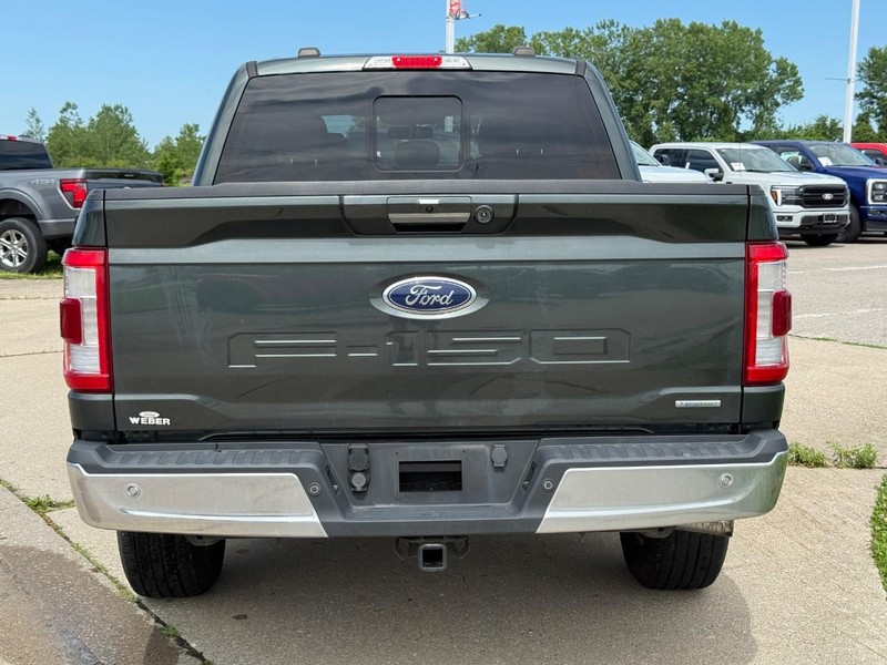 Ford F-150 Vehicle Full-screen Gallery Image 4