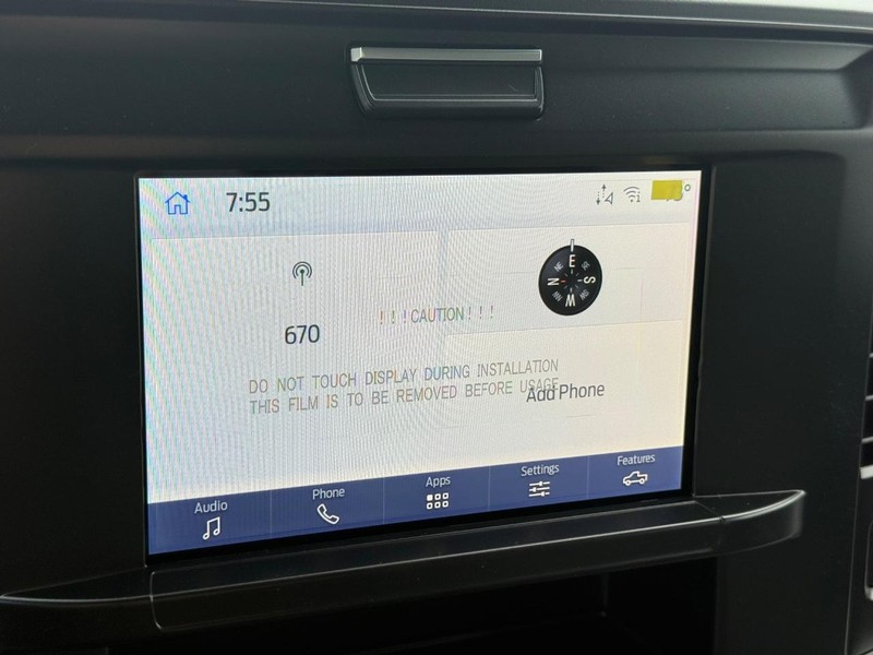 Ford Super Duty F-250 SRW Vehicle Full-screen Gallery Image 10