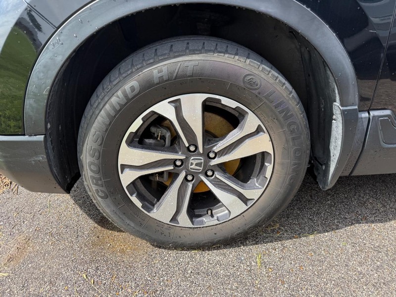 Honda CR-V Vehicle Full-screen Gallery Image 2