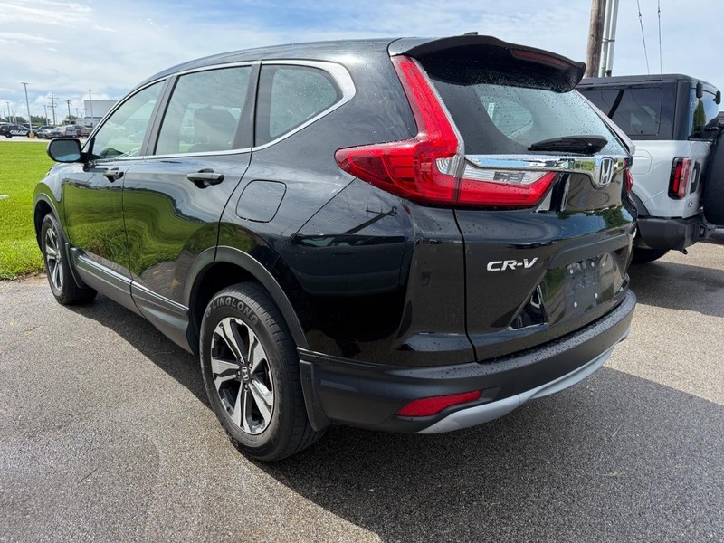 Honda CR-V Vehicle Full-screen Gallery Image 3