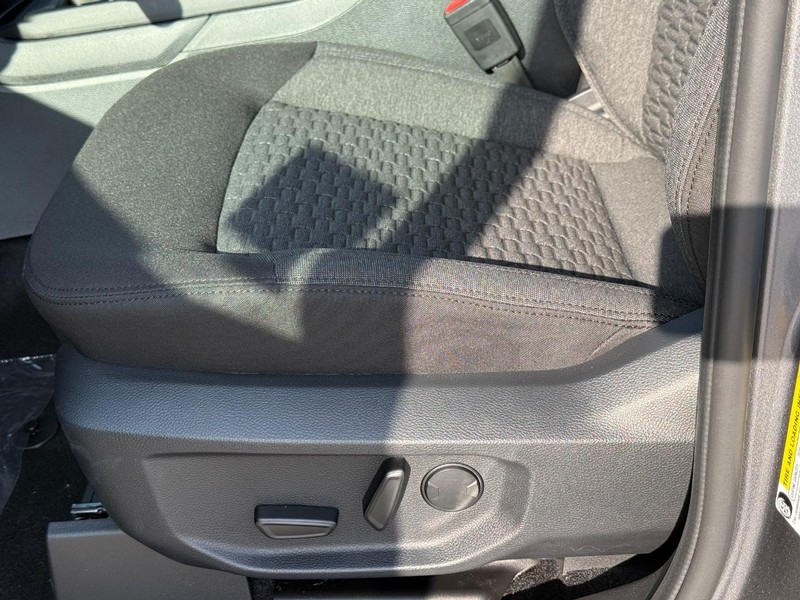 Ford Ranger Vehicle Full-screen Gallery Image 18