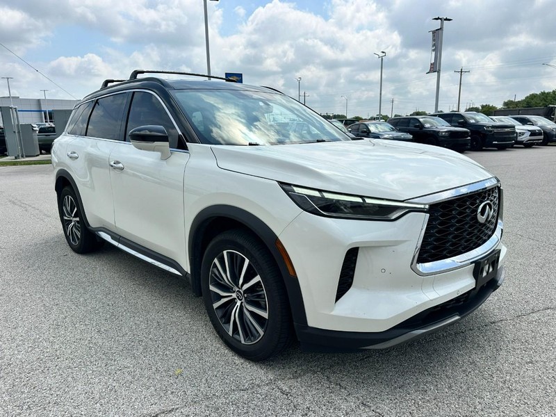 INFINITI QX60 Vehicle Full-screen Gallery Image 8