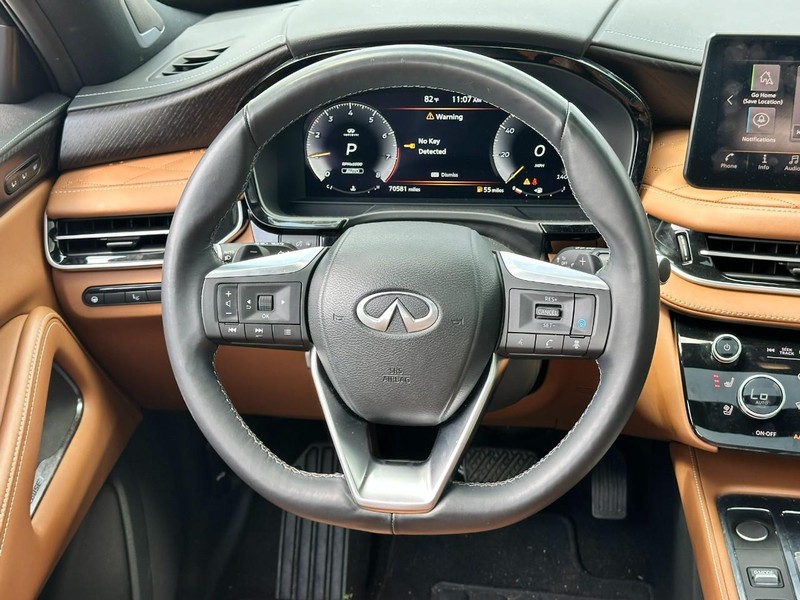 INFINITI QX60 Vehicle Full-screen Gallery Image 15