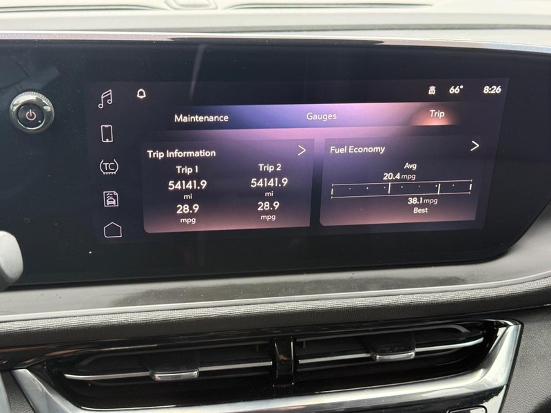 Buick Envista Vehicle Full-screen Gallery Image 16