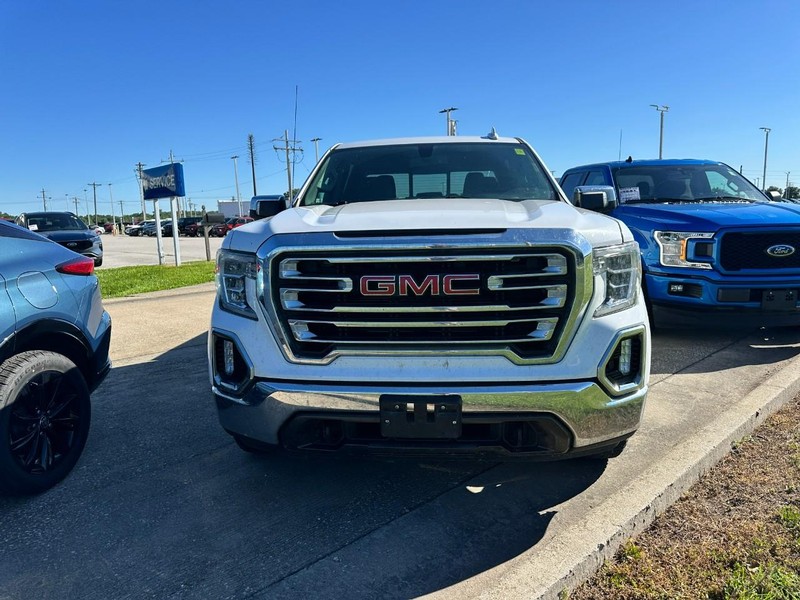 GMC Sierra 1500 Vehicle Full-screen Gallery Image 2