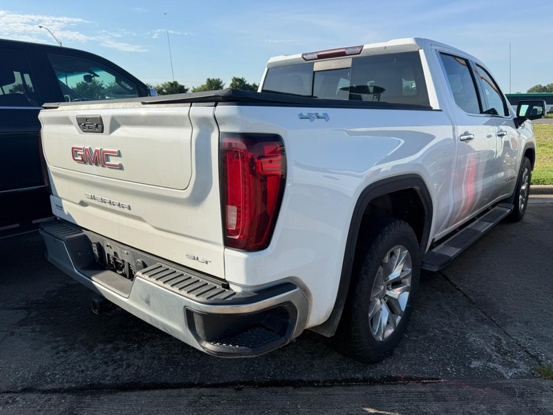 GMC Sierra 1500 Vehicle Full-screen Gallery Image 5