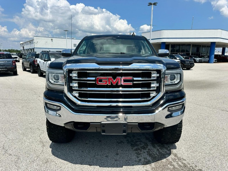 GMC Sierra 1500 Vehicle Full-screen Gallery Image 8