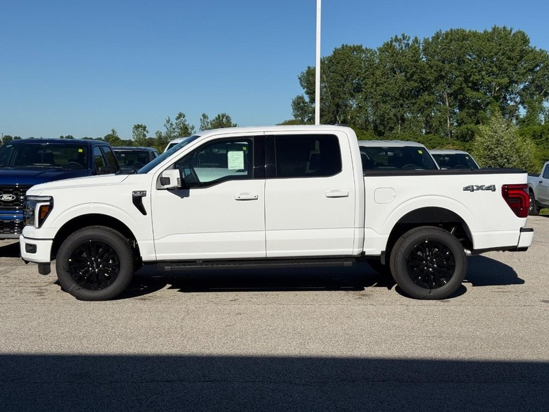 Ford F-150 Vehicle Full-screen Gallery Image 2