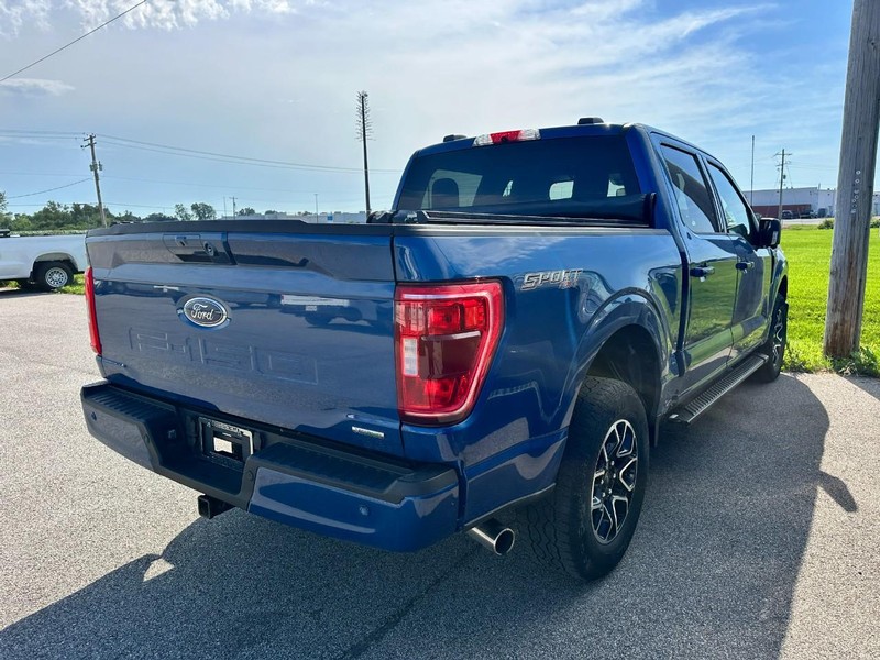 Ford F-150 Vehicle Full-screen Gallery Image 4