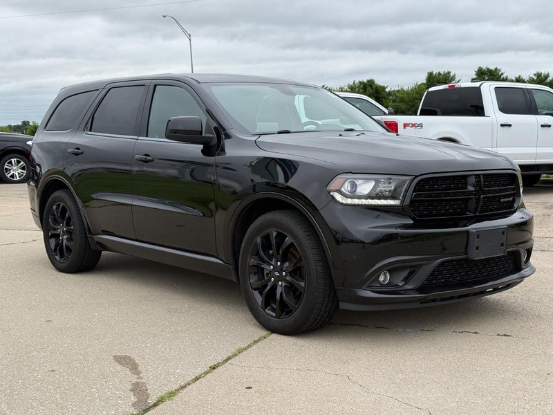 Dodge Durango Vehicle Full-screen Gallery Image 08