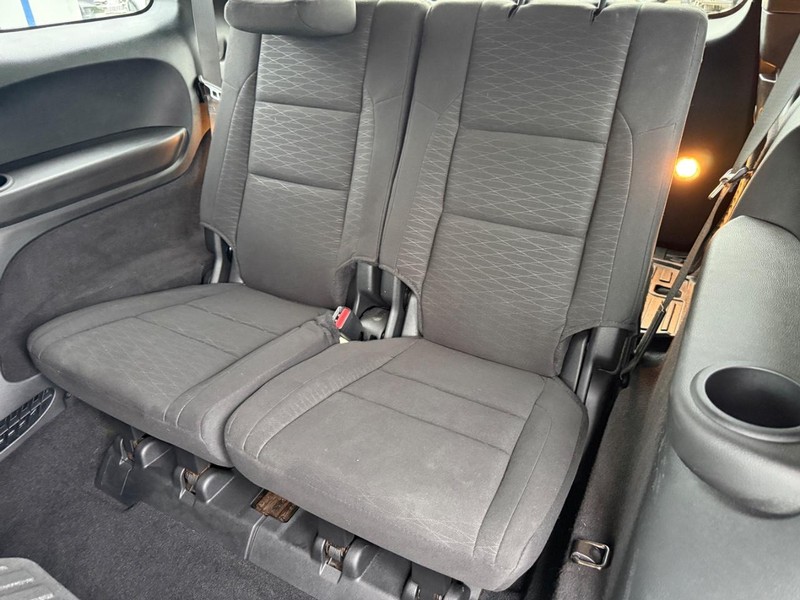 Dodge Durango Vehicle Full-screen Gallery Image 10