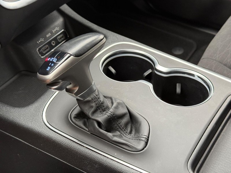 Dodge Durango Vehicle Full-screen Gallery Image 20