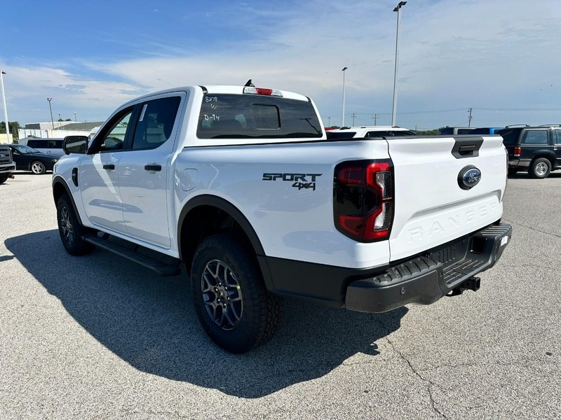 Ford Ranger Vehicle Full-screen Gallery Image 3