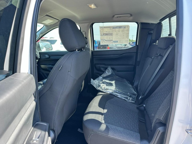 Ford Ranger Vehicle Full-screen Gallery Image 4