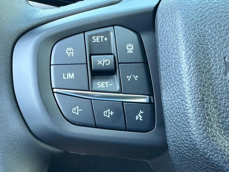 Ford Ranger Vehicle Full-screen Gallery Image 11