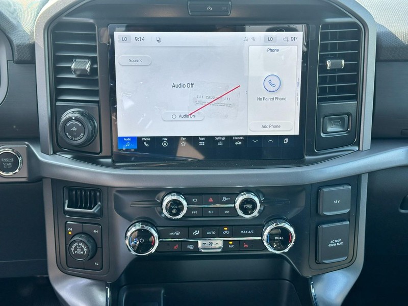 Ford F-150 Vehicle Full-screen Gallery Image 7