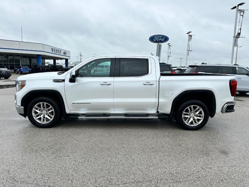 GMC Sierra 1500 Vehicle Full-screen Gallery Image 2