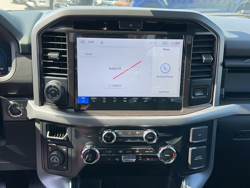 Ford F-150 Vehicle Full-screen Gallery Image 7