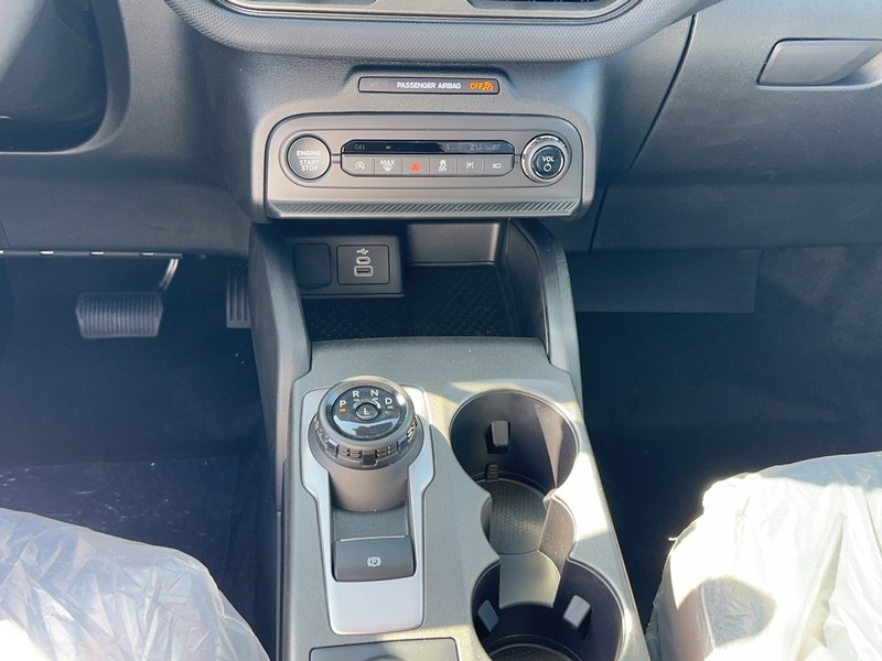 Ford Bronco Sport Vehicle Full-screen Gallery Image 8