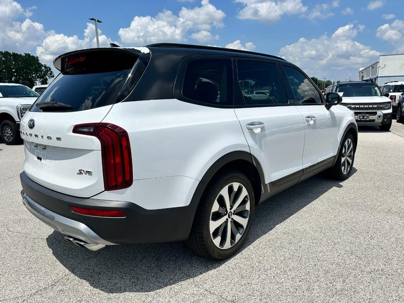 Kia Telluride Vehicle Full-screen Gallery Image 6