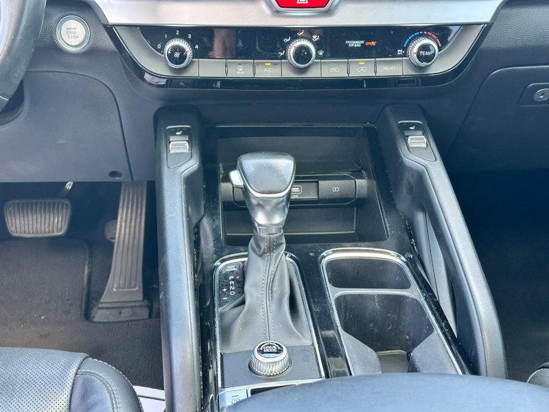 Kia Telluride Vehicle Full-screen Gallery Image 16