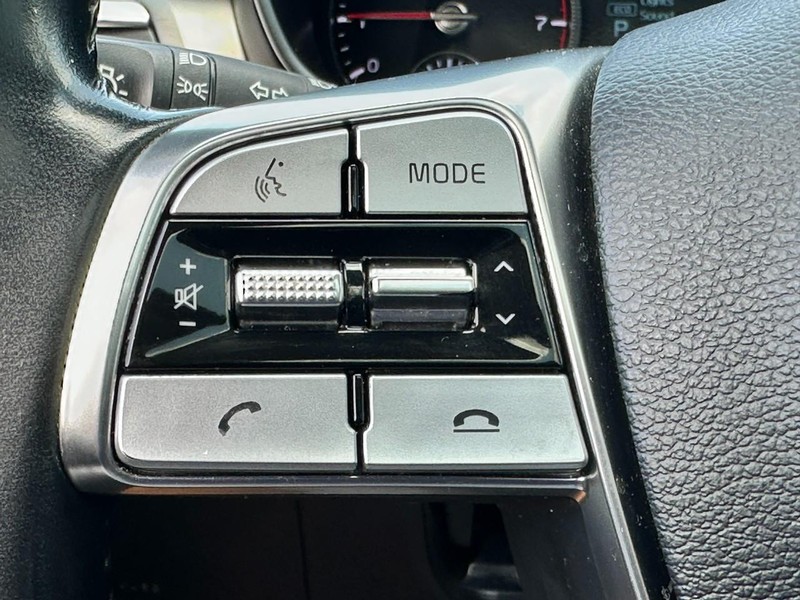 Kia Telluride Vehicle Full-screen Gallery Image 20