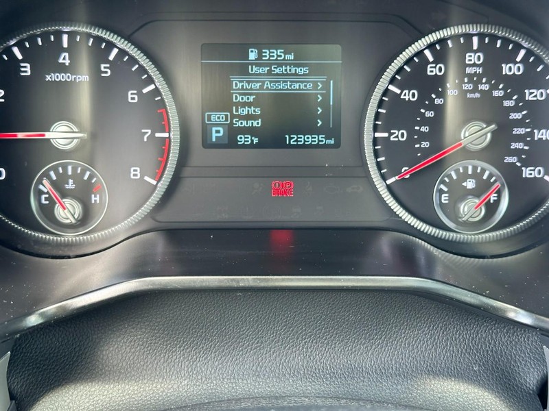 Kia Telluride Vehicle Full-screen Gallery Image 22