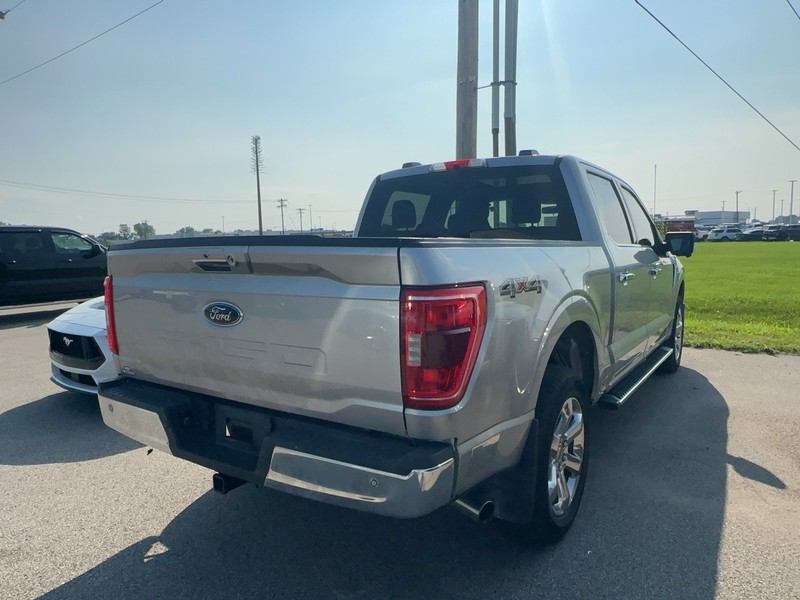 Ford F-150 Vehicle Full-screen Gallery Image 3