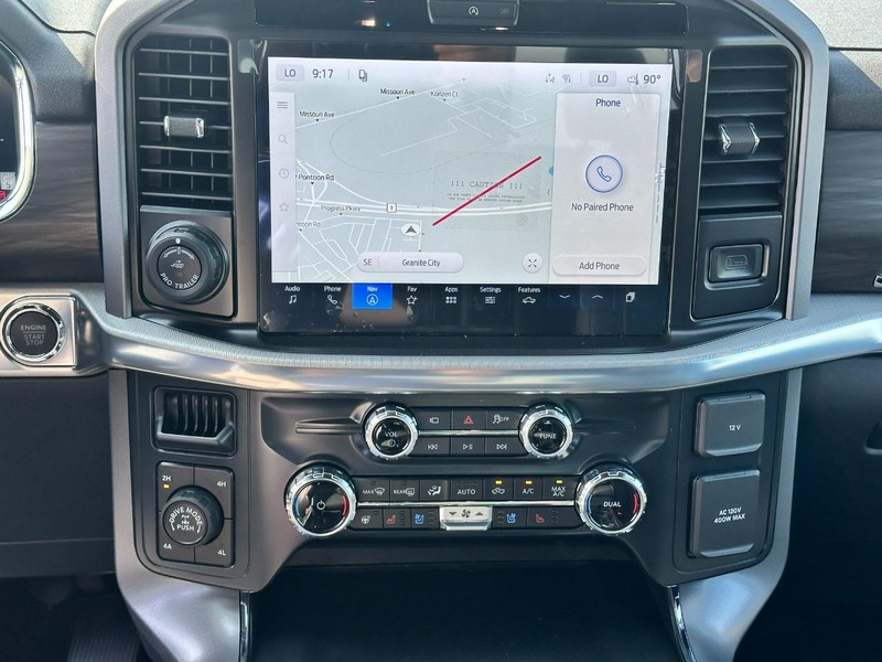 Ford F-150 Vehicle Full-screen Gallery Image 7
