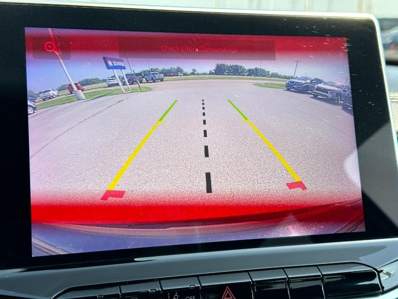 Jeep Compass Vehicle Full-screen Gallery Image 21