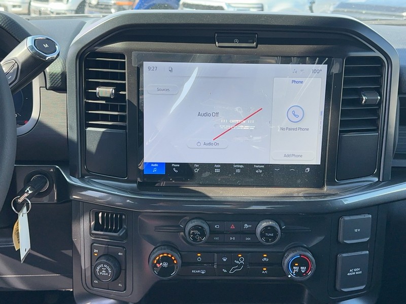Ford F-150 Vehicle Full-screen Gallery Image 8