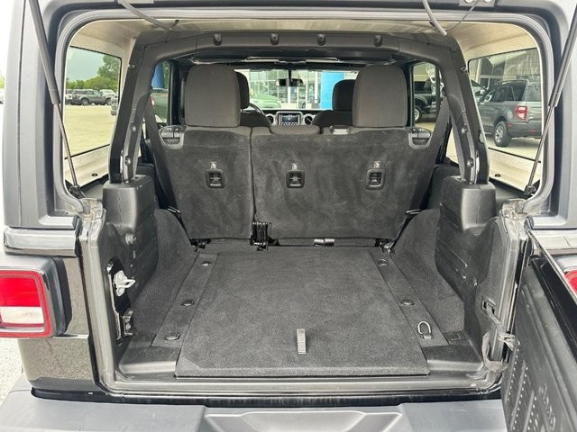 Jeep Wrangler Unlimited Vehicle Full-screen Gallery Image 5
