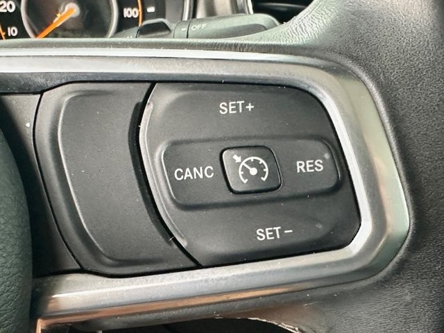 Jeep Wrangler Unlimited Vehicle Full-screen Gallery Image 19