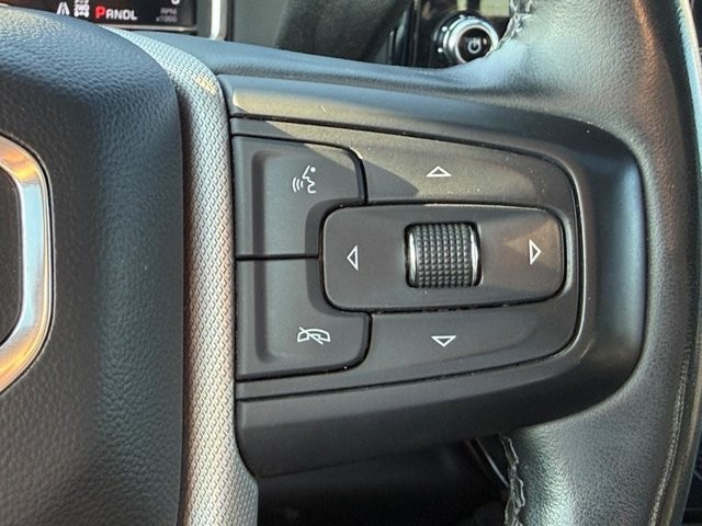 GMC Sierra 3500HD Vehicle Full-screen Gallery Image 16