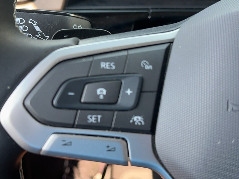 Volkswagen Atlas Vehicle Full-screen Gallery Image 20