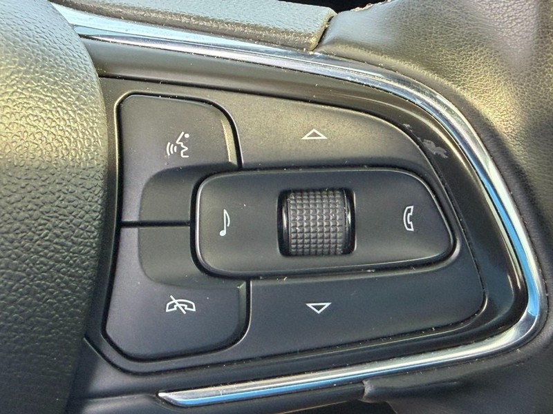 Buick Envista Vehicle Full-screen Gallery Image 20