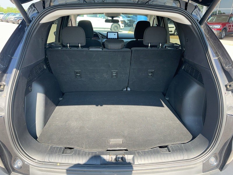 Ford Escape Vehicle Full-screen Gallery Image 5