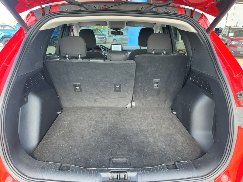 Ford Escape Vehicle Full-screen Gallery Image 5