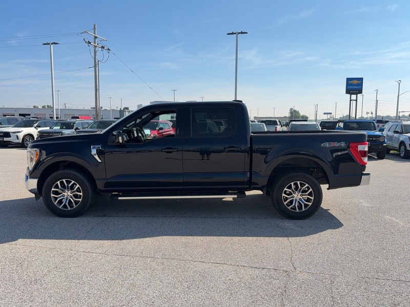 Ford F-150 Vehicle Full-screen Gallery Image 2