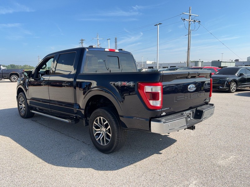 Ford F-150 Vehicle Full-screen Gallery Image 3