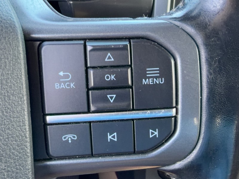Ford F-150 Vehicle Full-screen Gallery Image 22