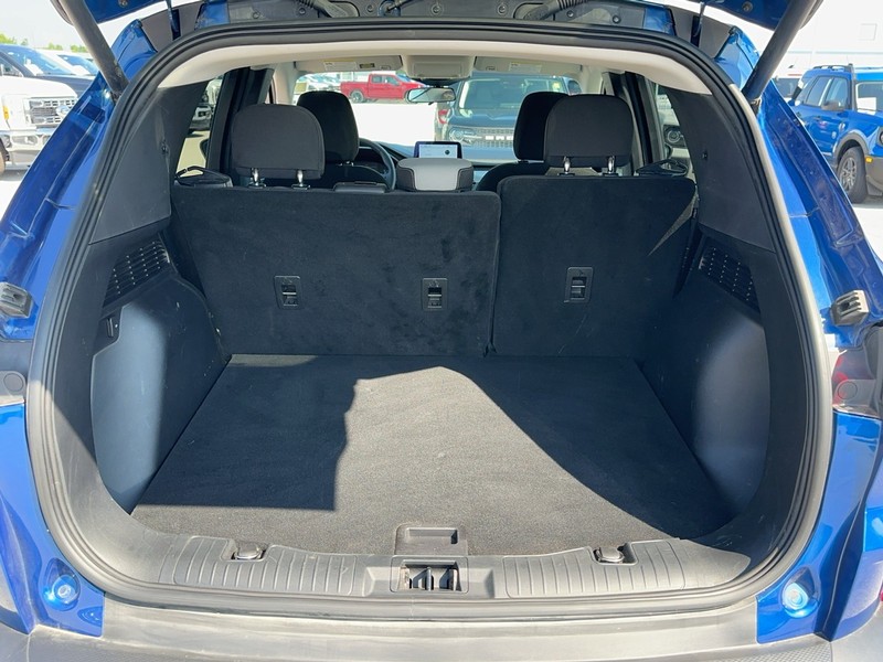 Ford Escape Vehicle Full-screen Gallery Image 5
