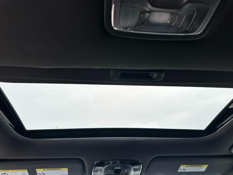 Hyundai Santa Cruz Vehicle Full-screen Gallery Image 11